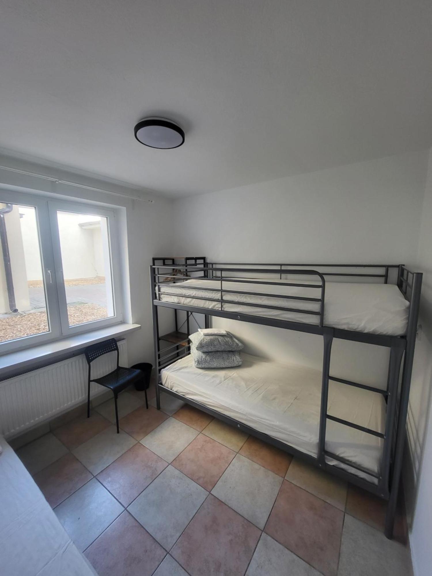 Rooms4Rest Popularna - Private Rooms For Tourists - Atr Consulting Sp, Z O,O, Varsovie Extérieur photo