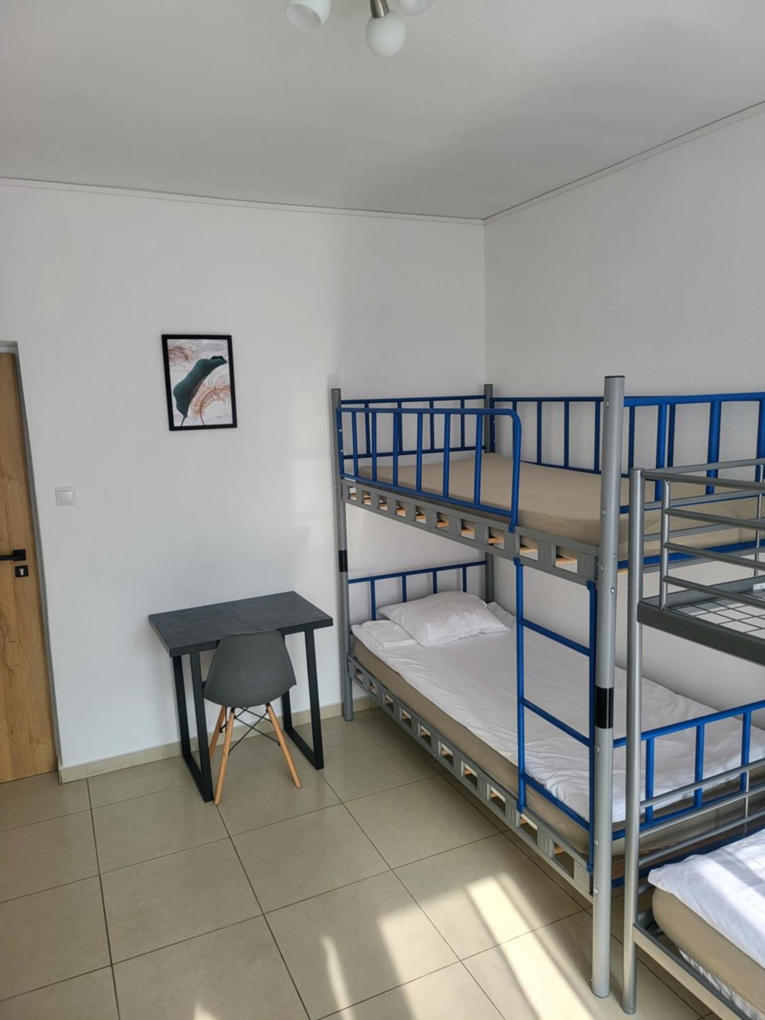 Rooms4Rest Popularna - Private Rooms For Tourists - Atr Consulting Sp, Z O,O, Varsovie Extérieur photo