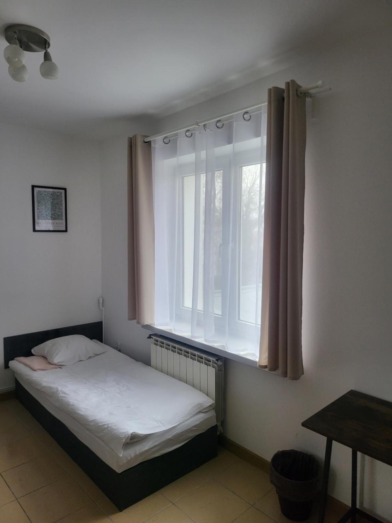 Rooms4Rest Popularna - Private Rooms For Tourists - Atr Consulting Sp, Z O,O, Varsovie Extérieur photo