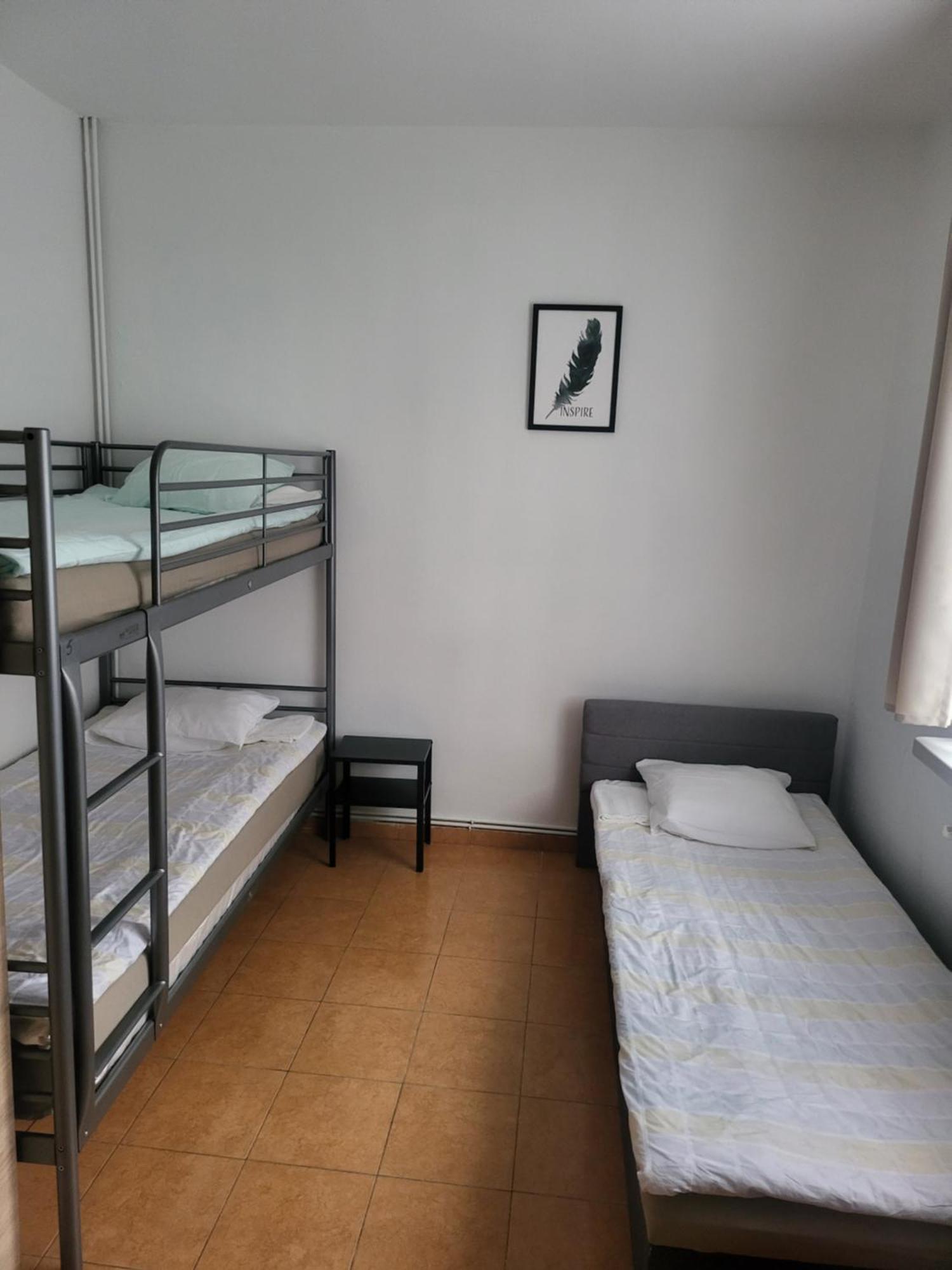 Rooms4Rest Popularna - Private Rooms For Tourists - Atr Consulting Sp, Z O,O, Varsovie Extérieur photo